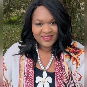 Meet your Posher, Dawn